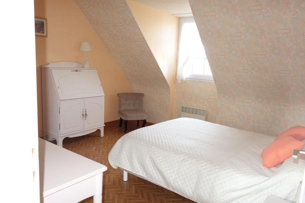 Spacieuse Maison Typique Pour 10 Personnes Vue Mer Plage A 10 Minutes A Pied- Ideale Pour Des Vacances Ou Un Weekend En Famille Ou Entre Amis エターブル エクステリア 写真