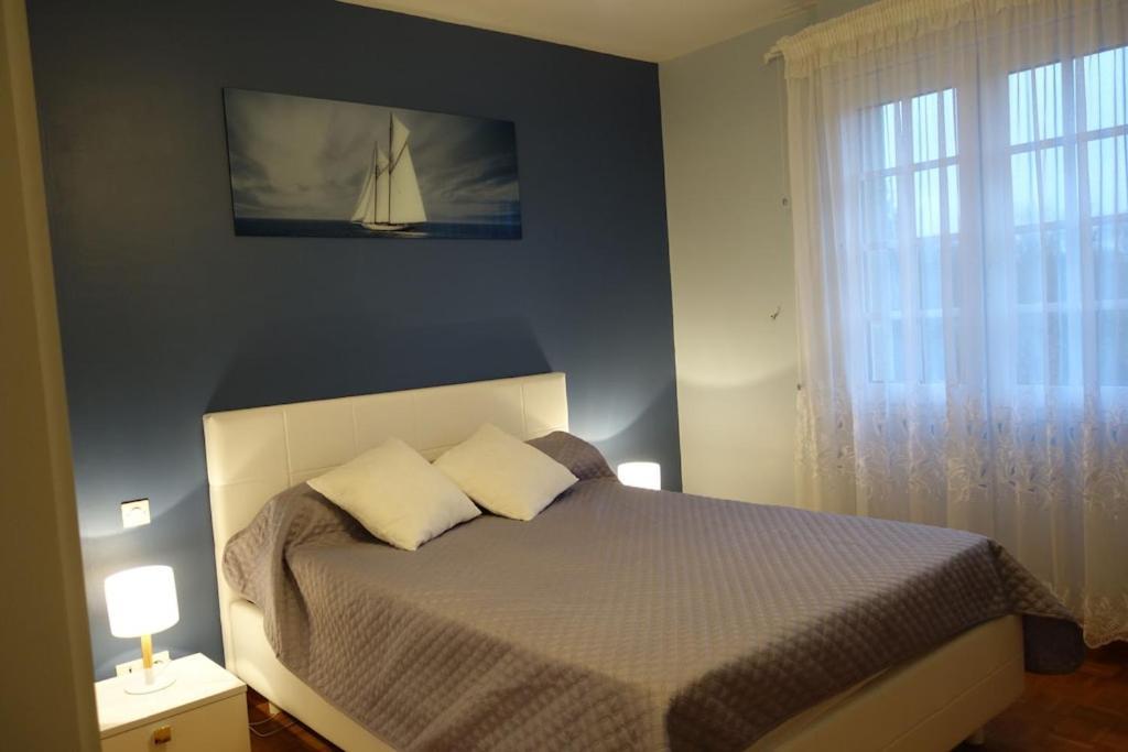Spacieuse Maison Typique Pour 10 Personnes Vue Mer Plage A 10 Minutes A Pied- Ideale Pour Des Vacances Ou Un Weekend En Famille Ou Entre Amis エターブル エクステリア 写真