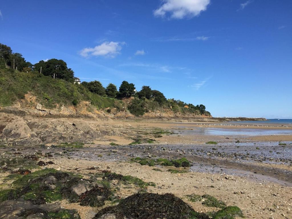 Spacieuse Maison Typique Pour 10 Personnes Vue Mer Plage A 10 Minutes A Pied- Ideale Pour Des Vacances Ou Un Weekend En Famille Ou Entre Amis エターブル エクステリア 写真